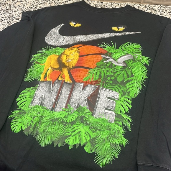 Nike Sportswear Jungle Safari Basketball Long Sleeve Shirt- Size Small - Picture 3 of 6